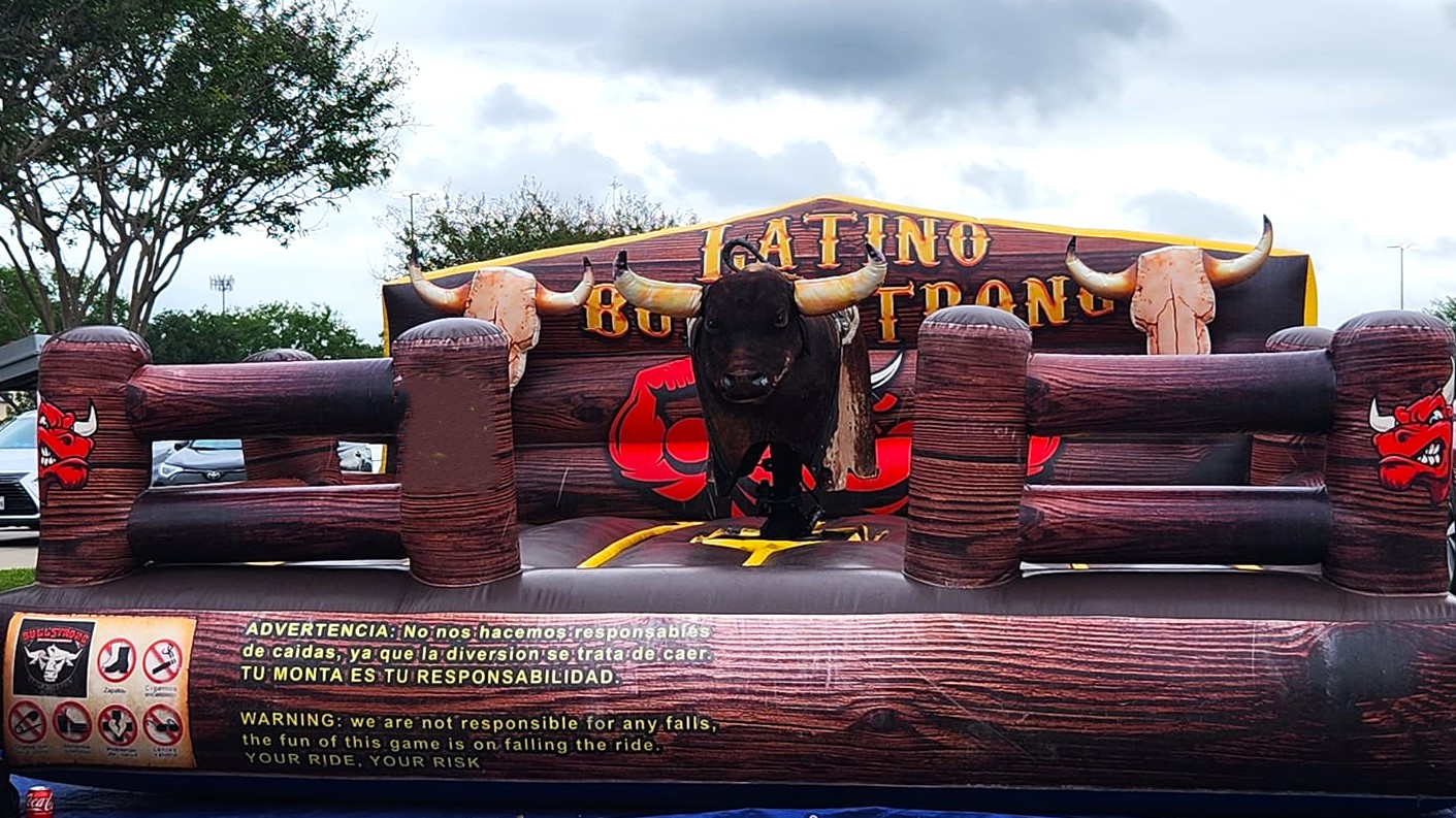 mechanical bull with bounce pad